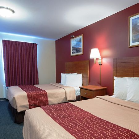 Red Roof Inn & Suites Dickinson Εξωτερικό φωτογραφία