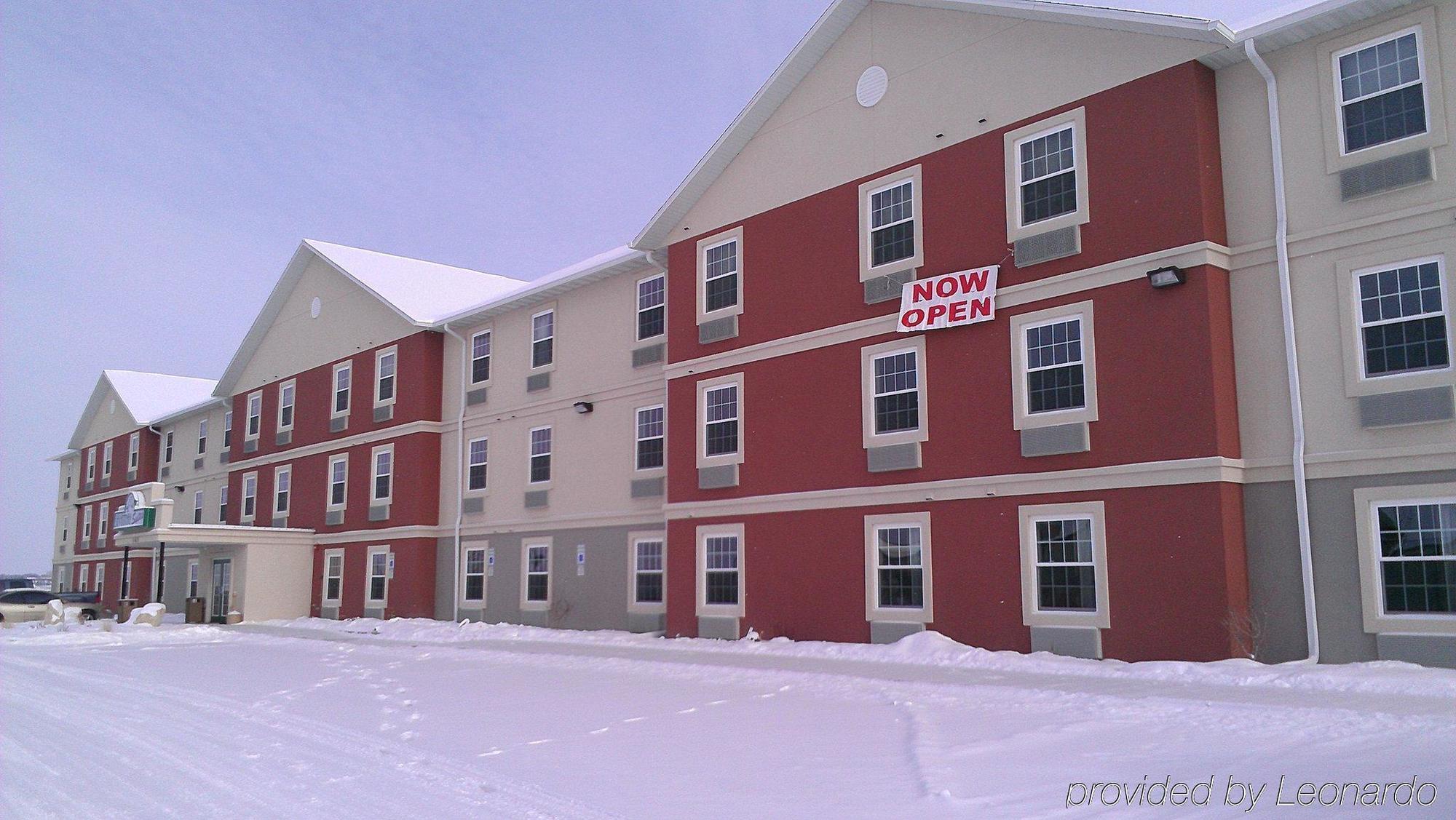 Red Roof Inn & Suites Dickinson Εξωτερικό φωτογραφία