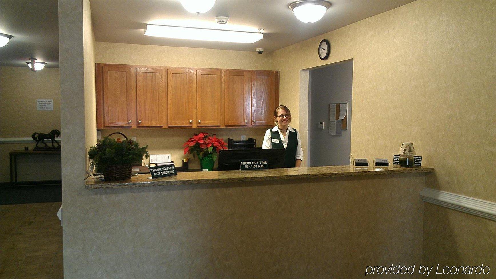 Red Roof Inn & Suites Dickinson Εξωτερικό φωτογραφία